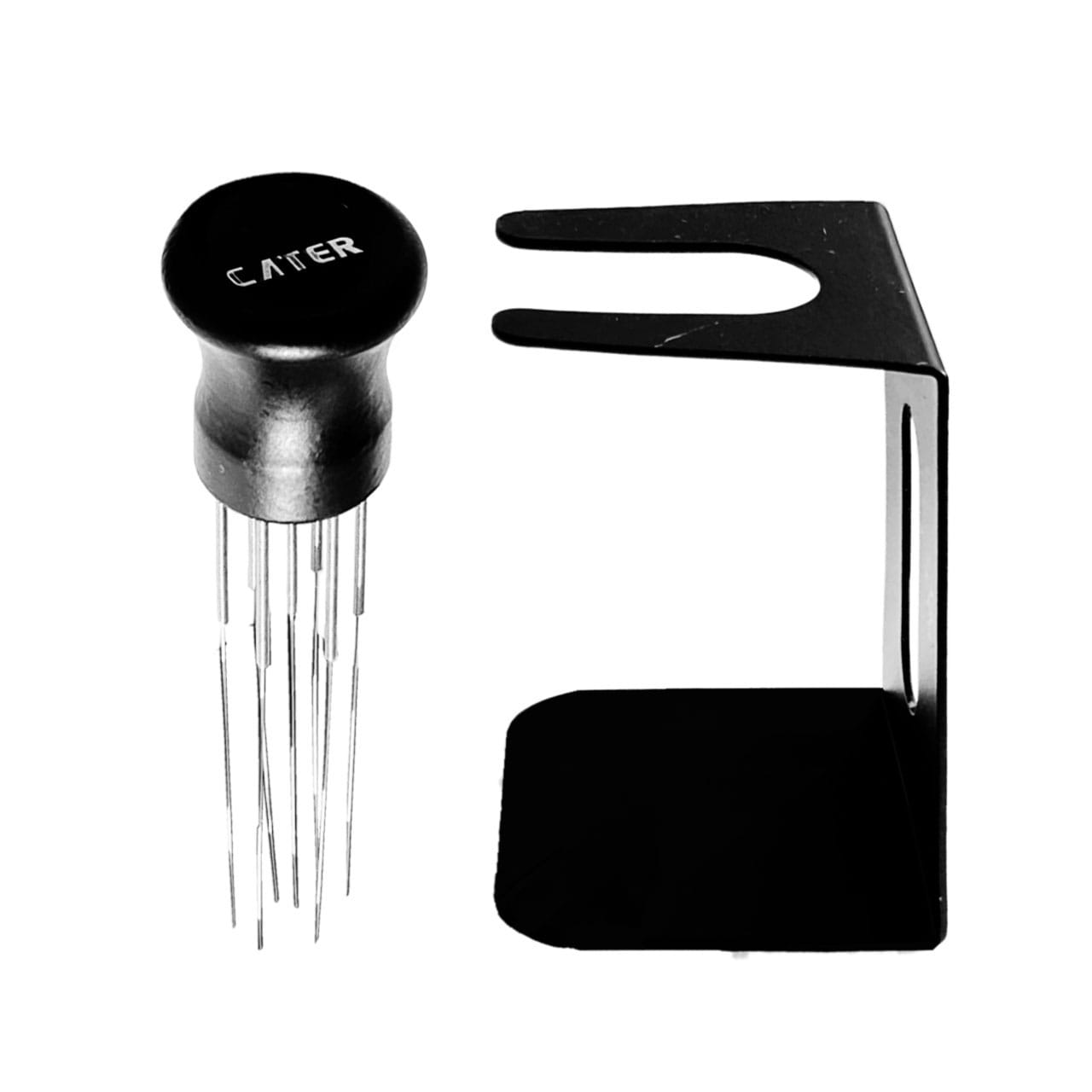 ابزار حرفه ای باریستا برای باز کردن بافت و یکنواخت سازی قهوه